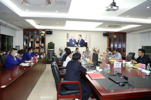 湖南省新化县谈合作 (1).jpg
